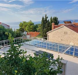 4 Bedroom Seaside Villa with Heated Pool on Ciovo nr Trogir, sleeps 7- 10